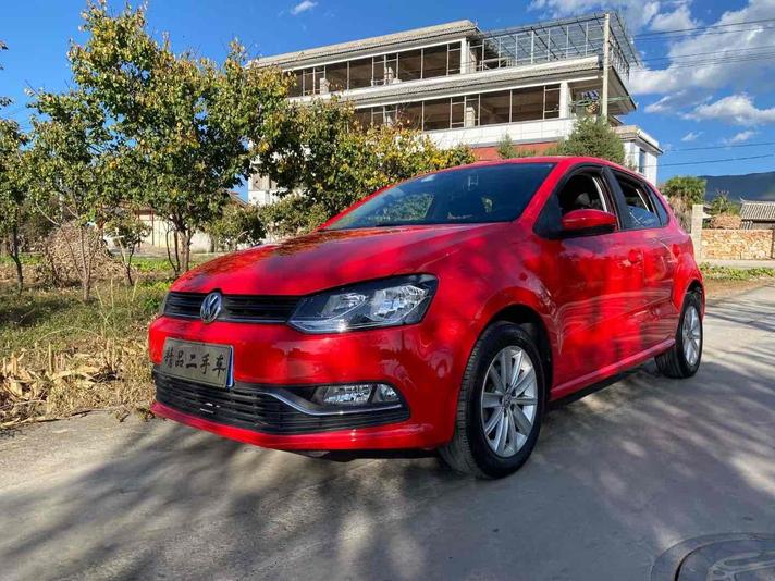 r217966-volkswagen-polo-2015_0