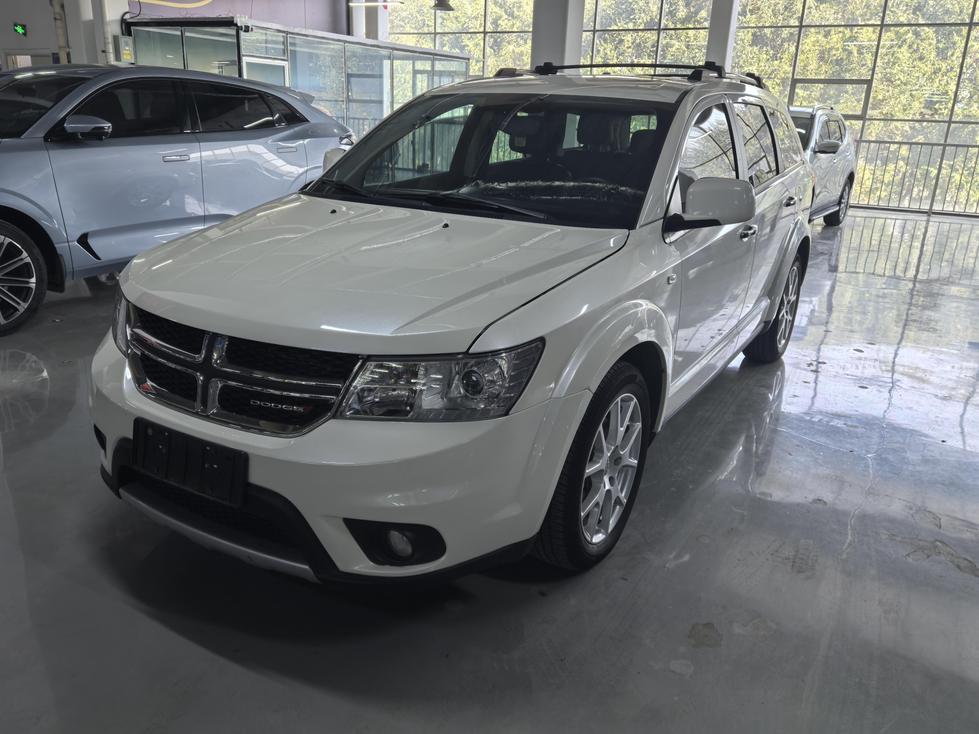 r218035-dodge-journy-2015_0