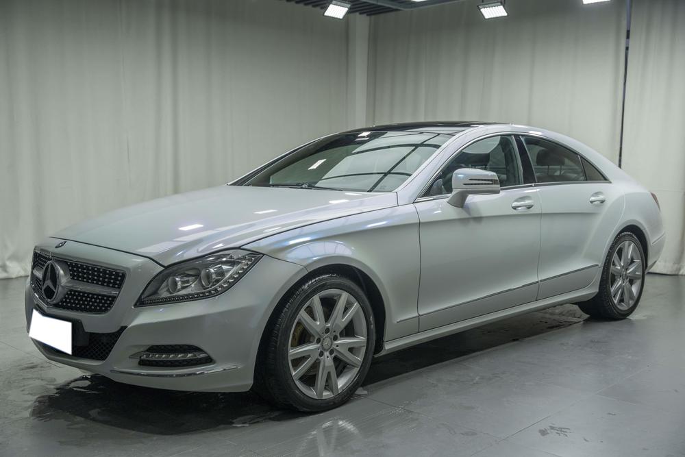 r218207-mercedes-benz-cls-2013_0