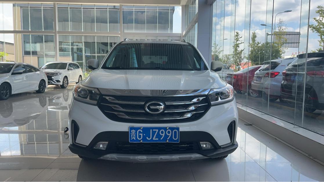 r218299-trumpchi-gs4-2019_0