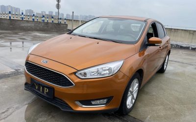 r218634-ford-focus-2015_0