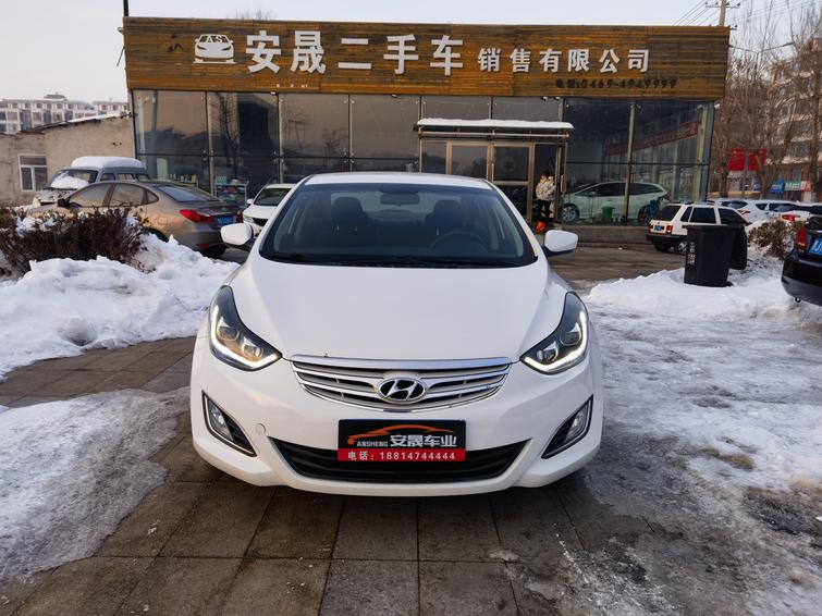 r218647-hyundai-elantra-2014_0