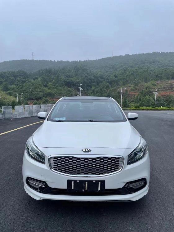 r218677-kia-k4-2016_0