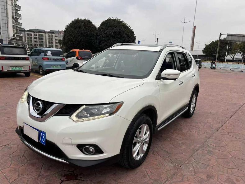 r219036-nissan-x-trail-2015_0