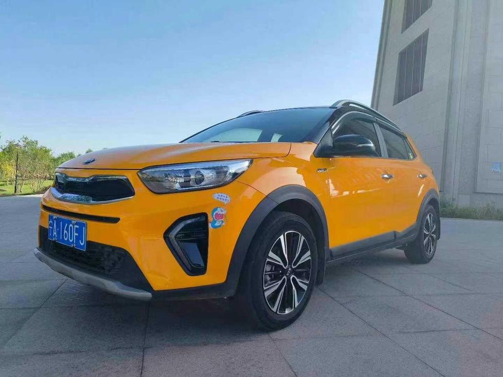 r219044-kia-stonic-2020_0