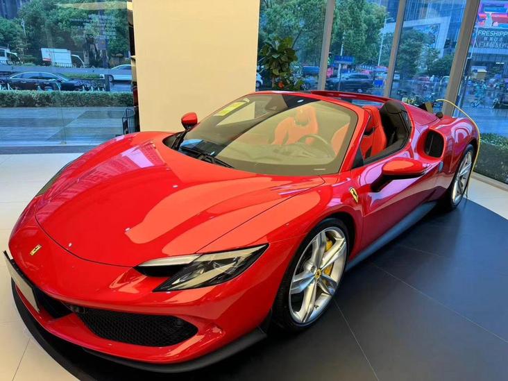 r219189-ferrari-296-2024_0