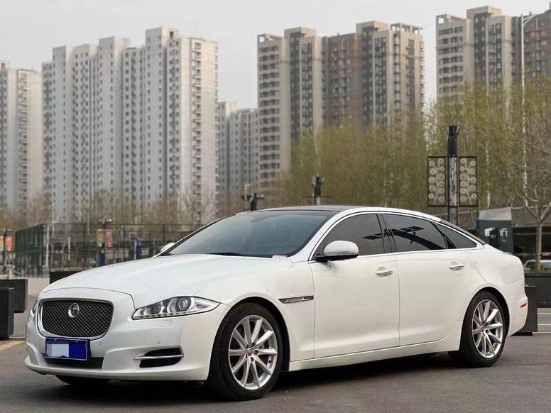 r219208-jaguar-xj-2014_0