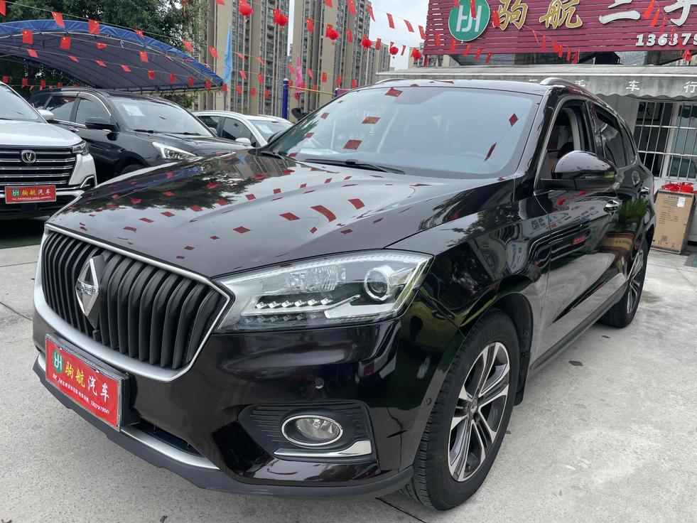 r219510-borgward-bx7-2017_0