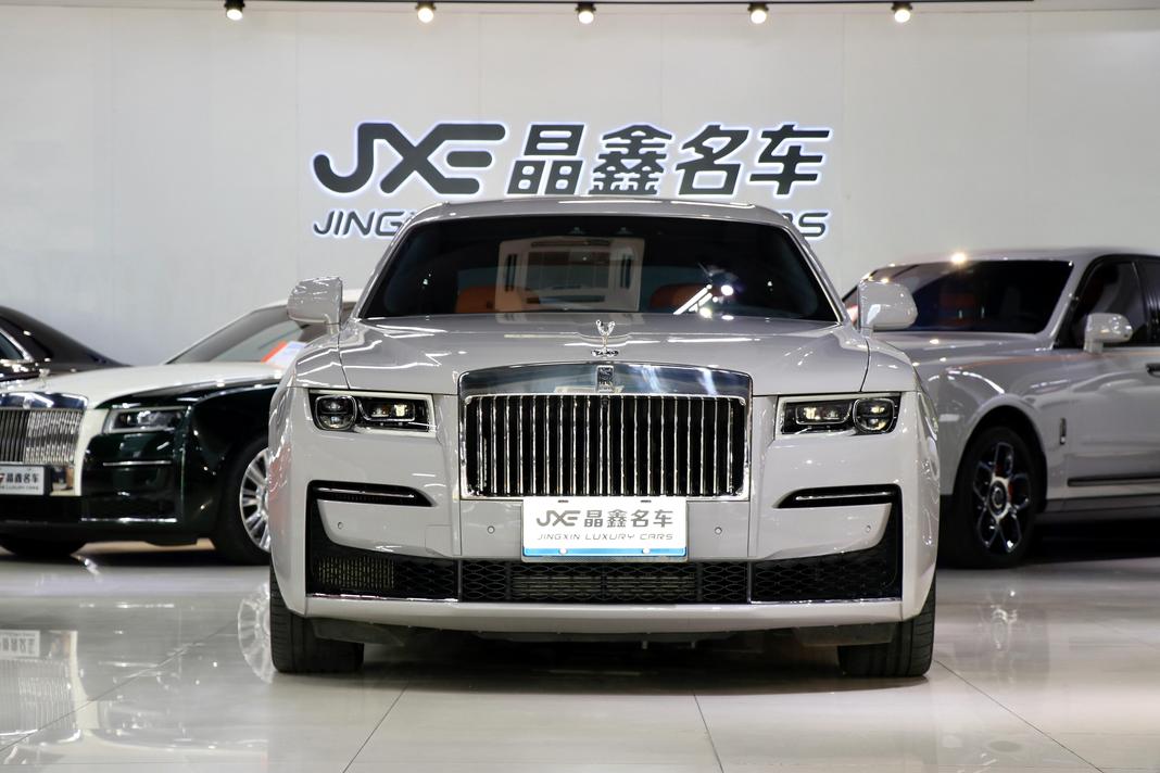 r219626-rolls-royce-ghost-2022_0