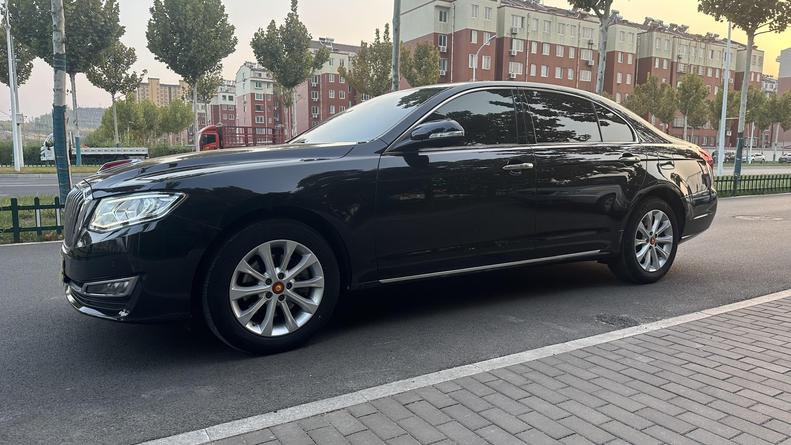 r219667-hongqi-h7-2018_0