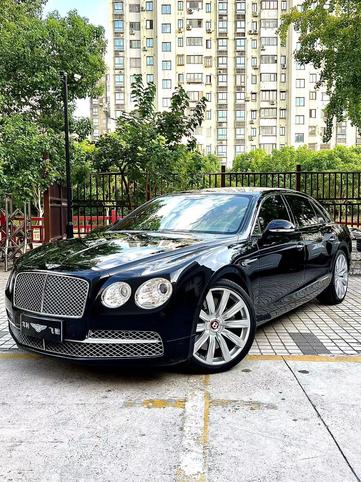 r219890-bentley-flying-spur-2018_0