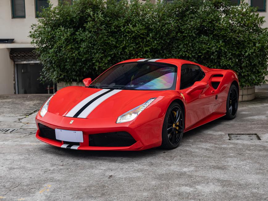 r219942-ferrari-488-2019_0