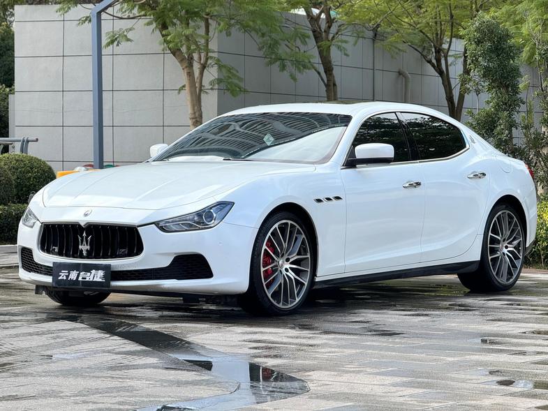 r220087-maserati-ghibli-2015_0