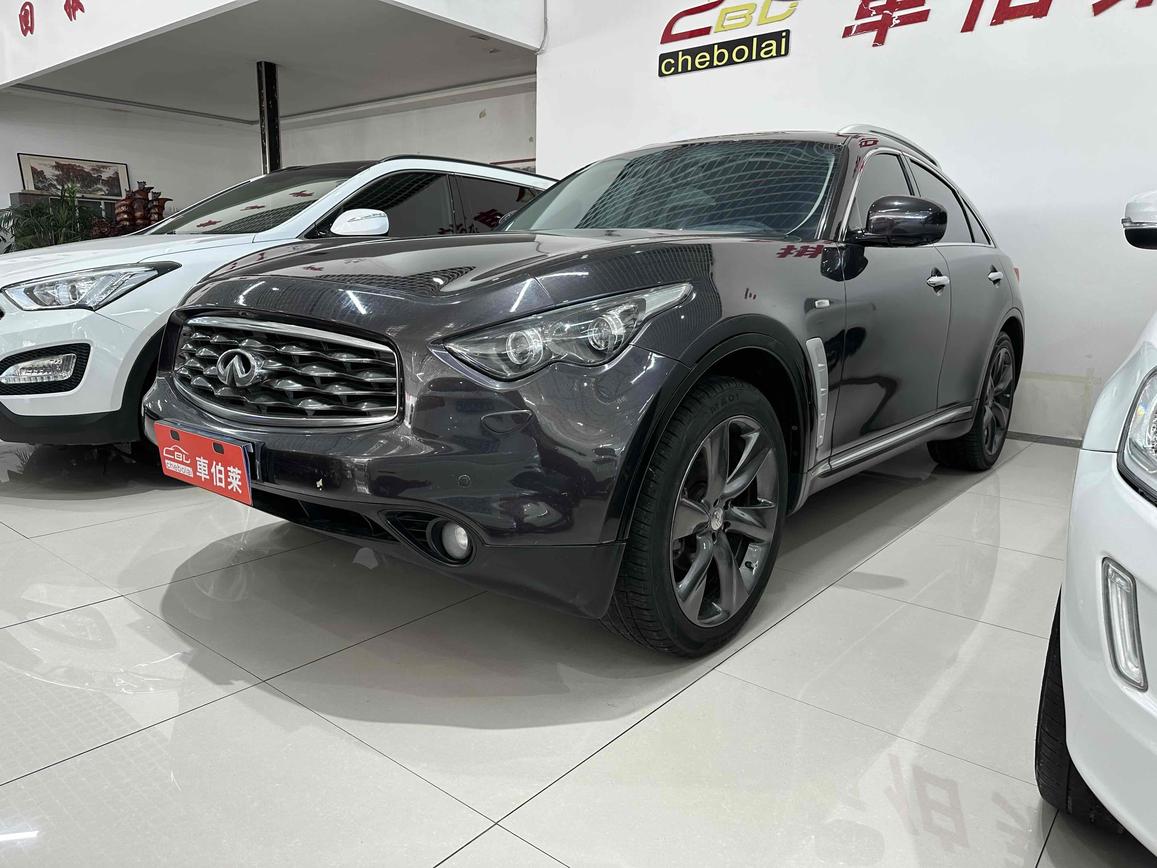 r220178-infiniti-fx-2011_0