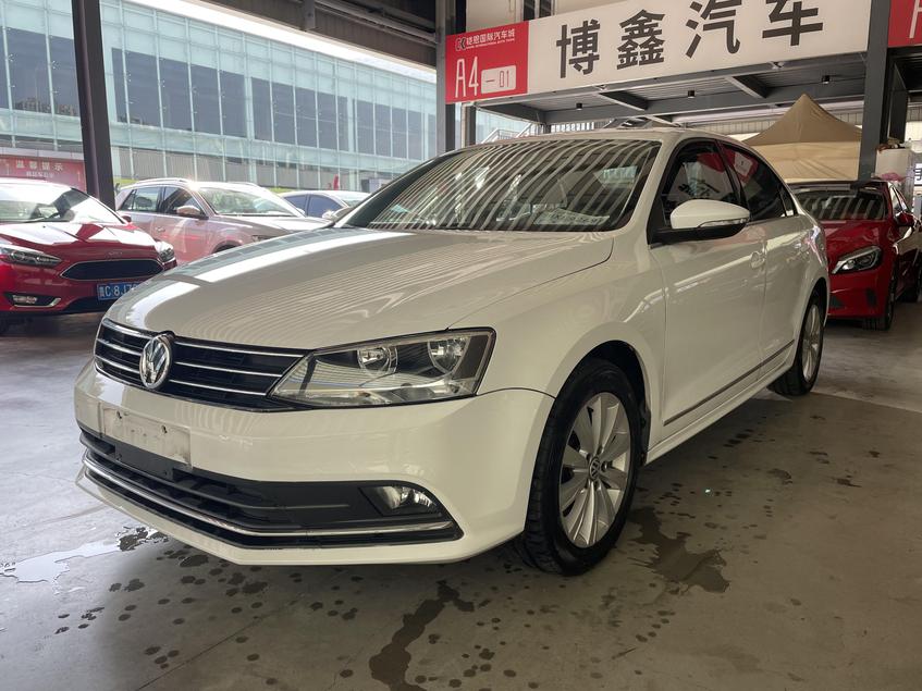 r1013373-volkswagen-sagitar-2016_0