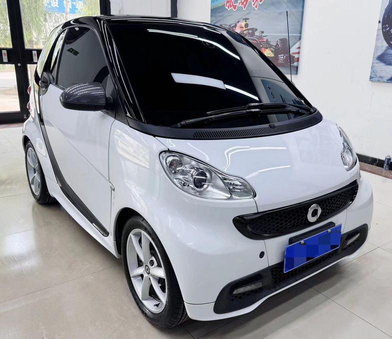 r1014200-smart-fortwo-2014_0