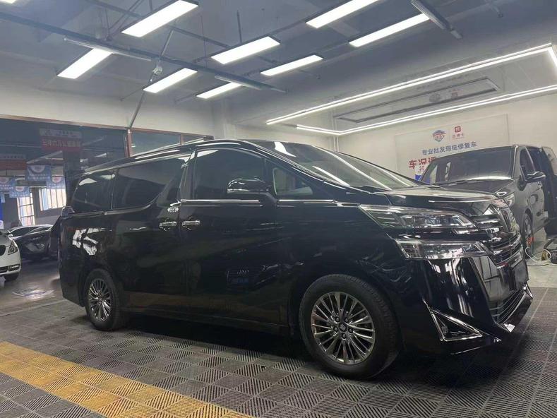 r1014303-toyota-vellfire-2022_0