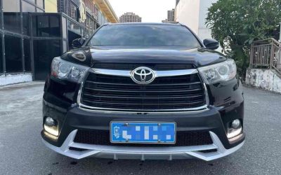 r1014410-toyota-highlander-2015_0
