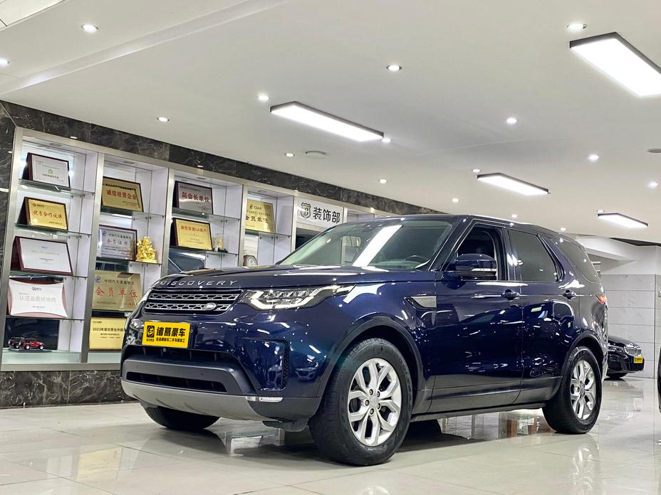 r1014514-land-rover-discovery-2018_0