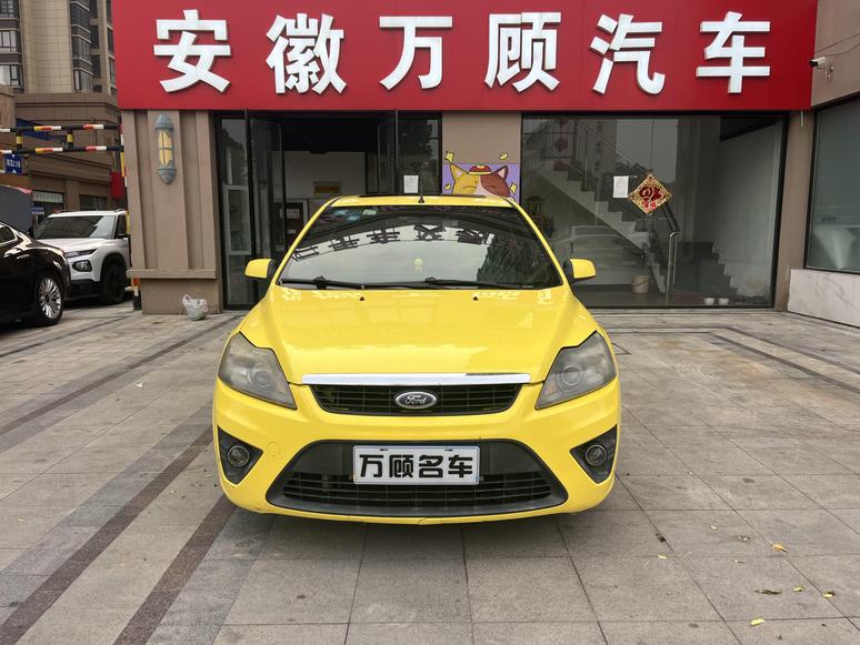 r1014749-ford-focus-2012_0