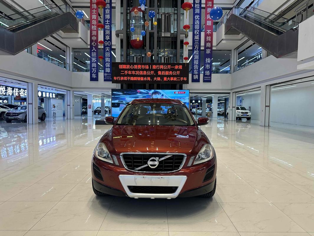 r1015566-volvo-xc60-2012_0