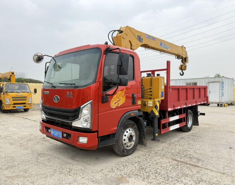 r210694-sinotruk-howo-chassis-2024_1