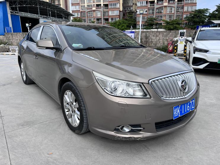 r217652-buick-lacrosse-2010_0