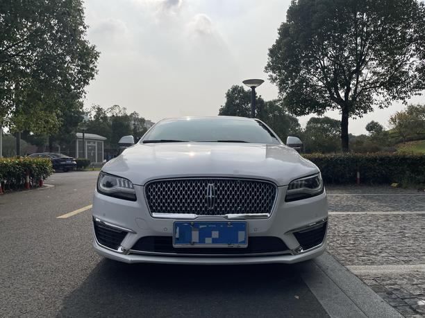 r217660-lincoln-mkz-2017_0