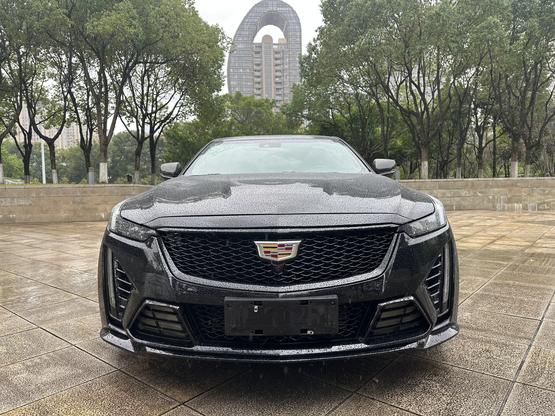 r217687-cadillac-ct5-2022_0