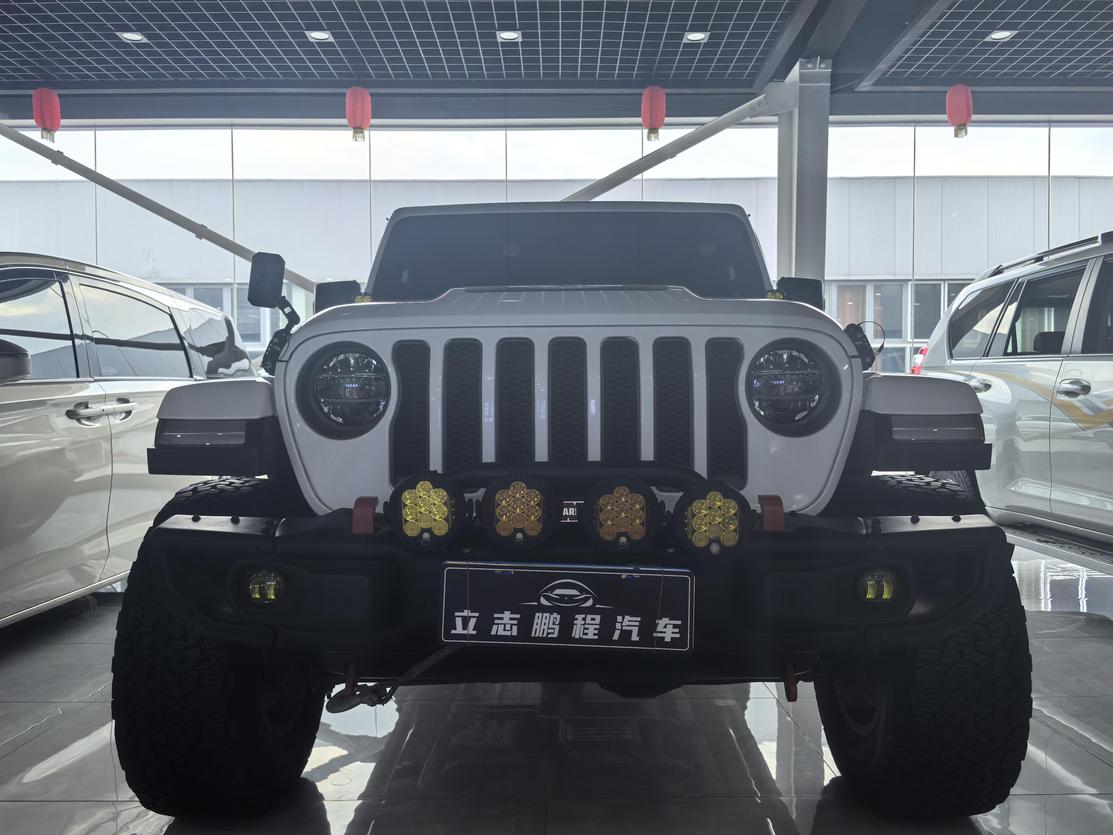 r217692-jeep-wrangler-2022_0