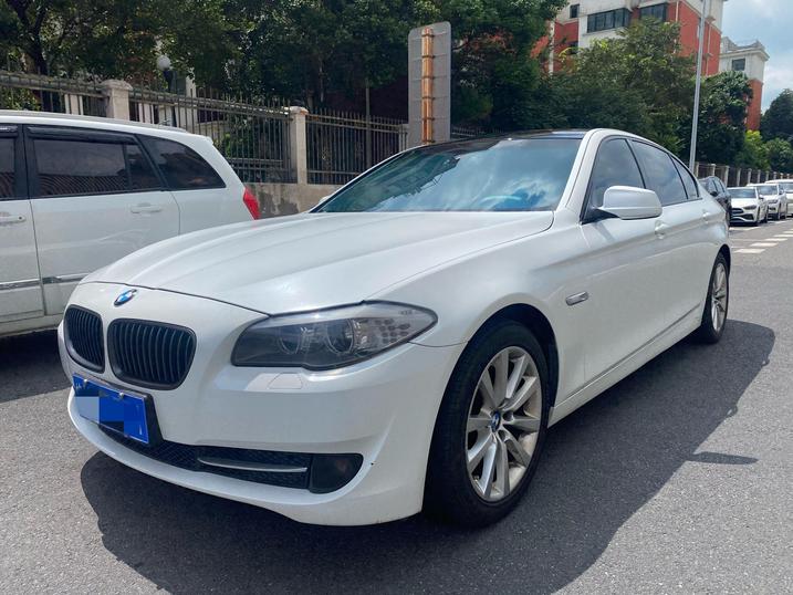 r217712-bmw-5-series-2012_0