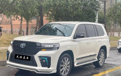 r217719-toyota-land-cruiser-2018_0