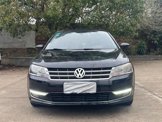 r217755-volkswagen-lavida-2013_0