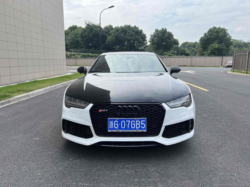 r217786-audi-a7-2012_0