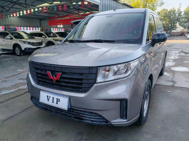 r217803-wuling-rongguang-v-2019_0