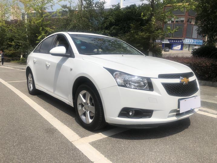 r217832-chevrolet-cruze-2014_r217832-chevrolet-cruze-2014_0