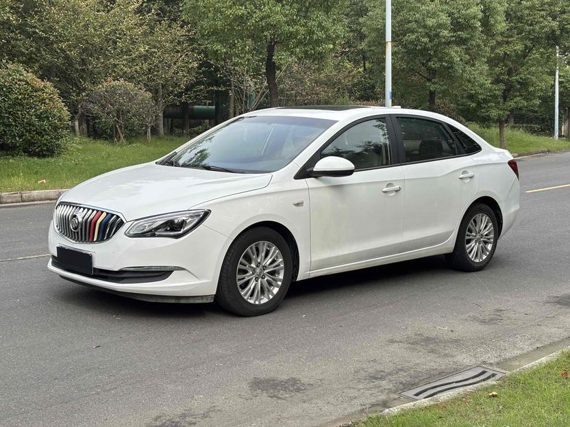r217867-buick-excelle-gt-2015_0