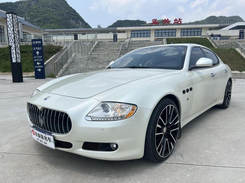 r217870-maserati-quattroporte-2012_0