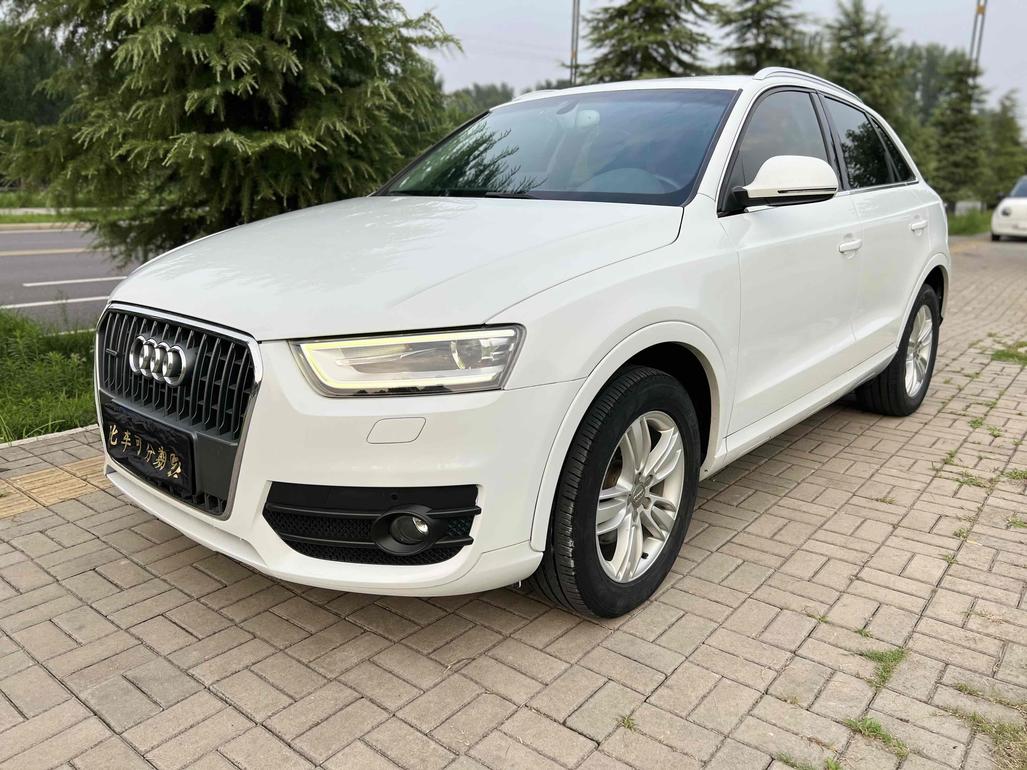 r217885-audi-q3-2015_0