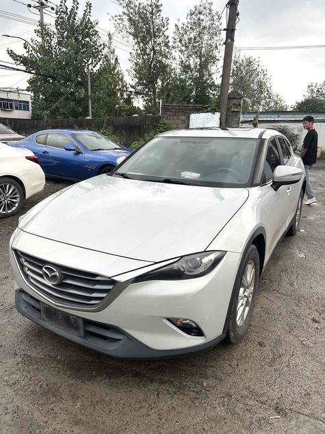 r217886-mazda-cx-4-2016_0