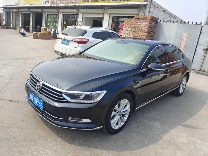 r217902-volkswagen-magotan-2019_0