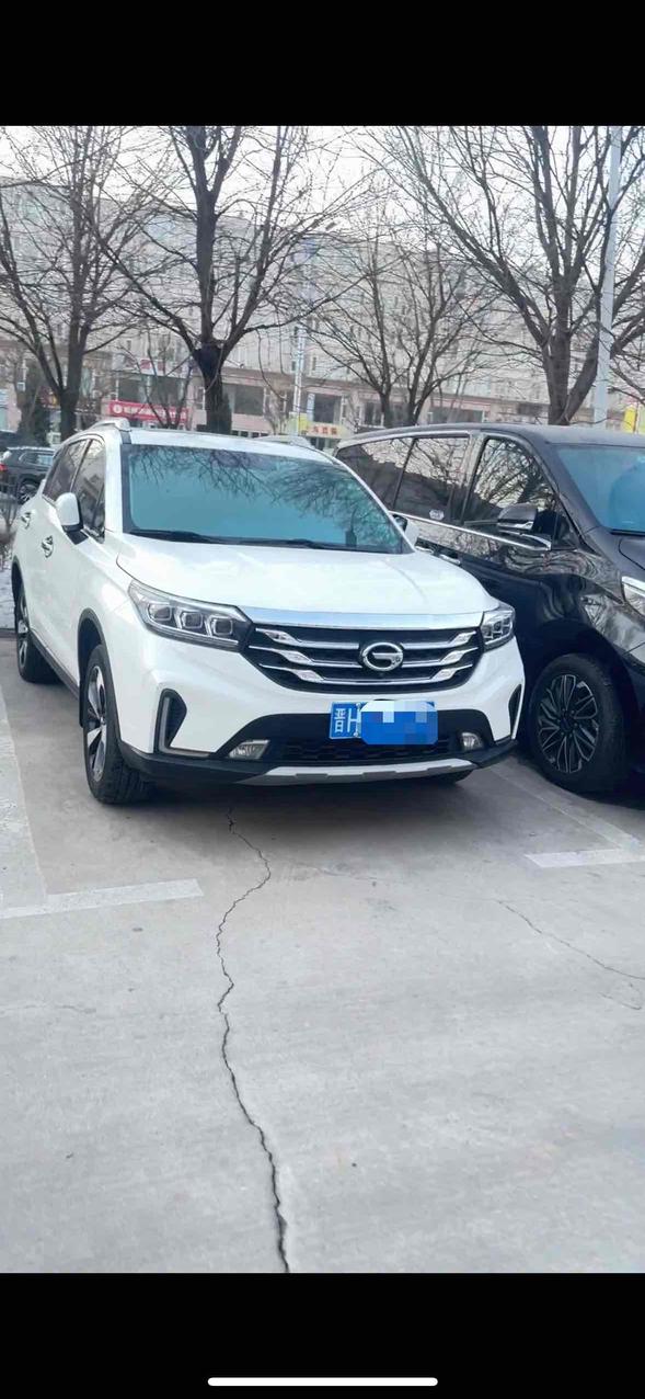r217941-trumpchi-gs4-2019_0
