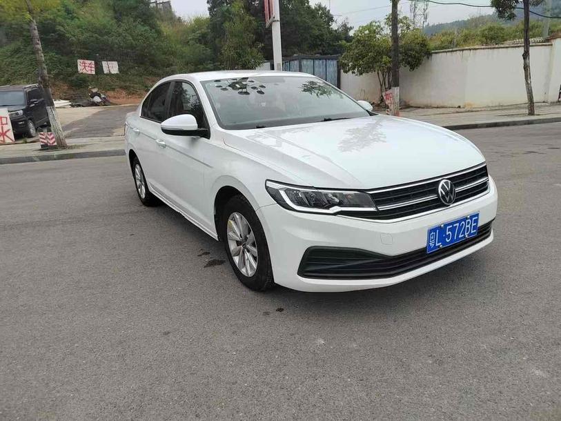 r217958-volkswagen-bora-2021_0