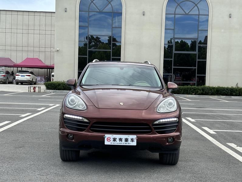r217972-porsche-cayenne-2012_0