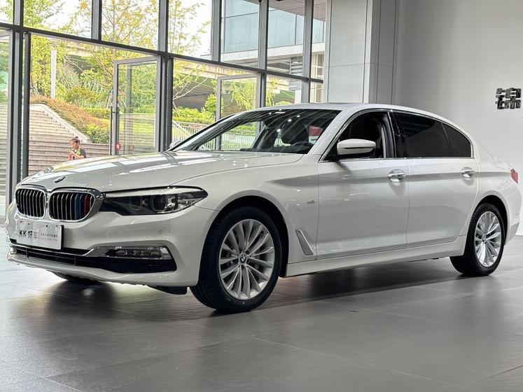 r217992-bmw-5-series-2018_0