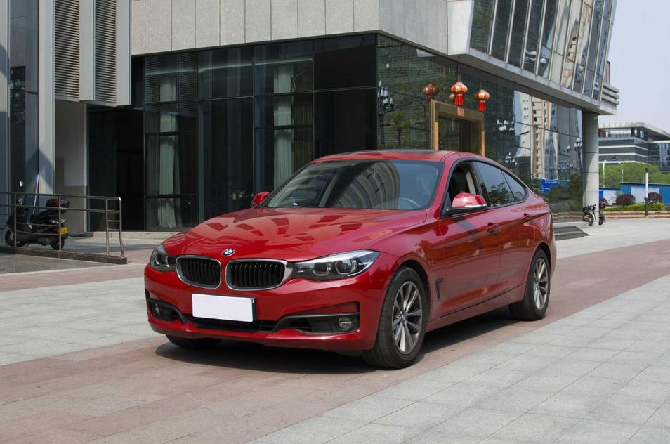 r218000-bmw-3-series-gt-2017_r218000-bmw-3-series-gt-2017_0