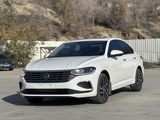 r218005-volkswagen-lavida-2022_0