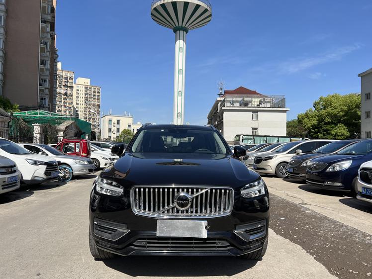 r218011-volvo-xc90-2020_0