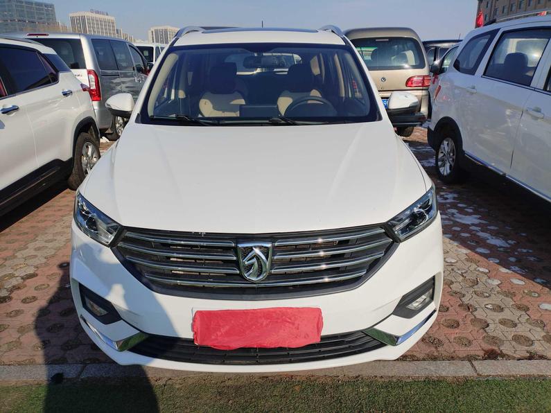 r218050-baojun-360-2020_0