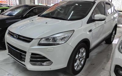 r218087-ford-kuga-2014_0